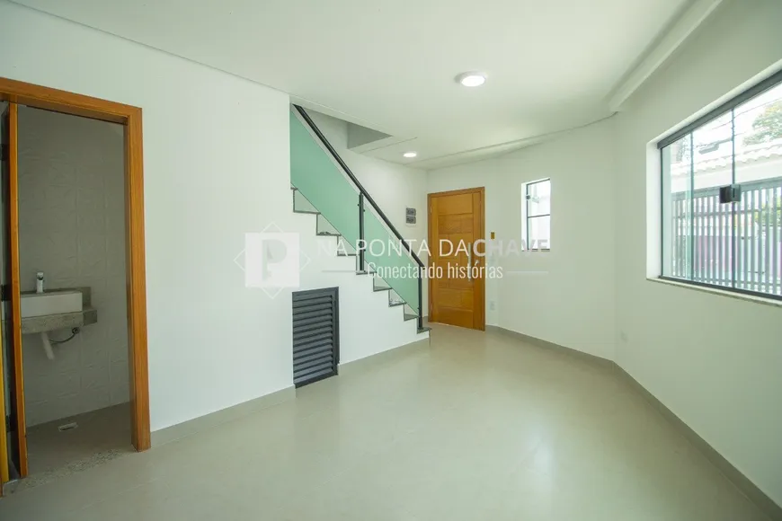 Foto 1 de Casa com 2 Quartos à venda, 155m² em Vila Curuçá, Santo André