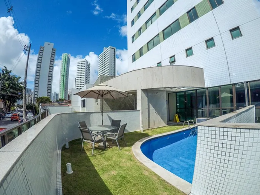 Foto 1 de Apartamento com 2 Quartos à venda, 43m² em Casa Amarela, Recife