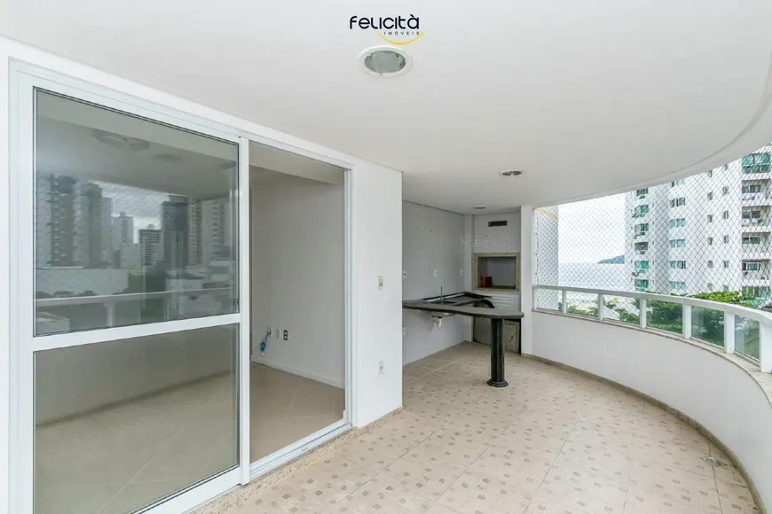 Foto 1 de Apartamento com 3 Quartos à venda, 129m² em Pioneiros, Balneário Camboriú