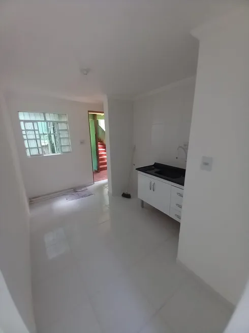 Foto 1 de Apartamento com 2 Quartos à venda, 42m² em Conjunto Habitacional Presidente Castelo Branco, Carapicuíba