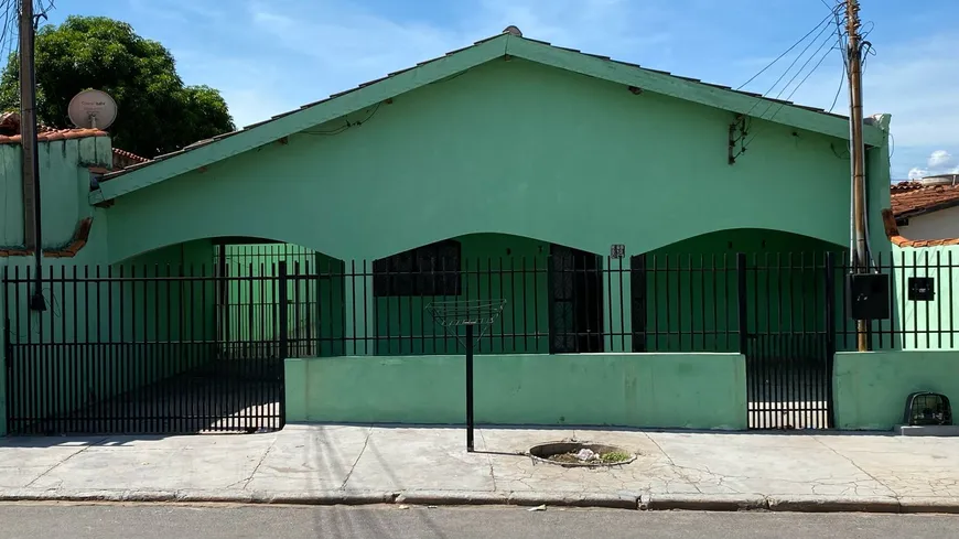 Foto 1 de Casa com 4 Quartos à venda, 120m² em Morada da Serra, Cuiabá