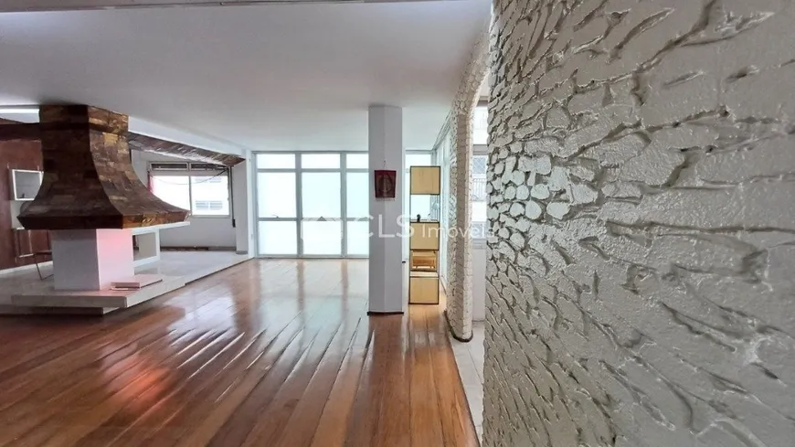 Foto 1 de Apartamento com 3 Quartos à venda, 263m² em Higienópolis, São Paulo