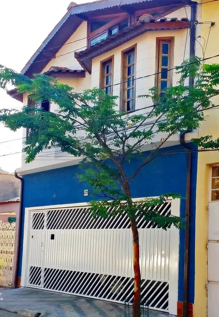 Foto 1 de Sobrado com 5 Quartos à venda, 270m² em Santo Antônio, São Caetano do Sul