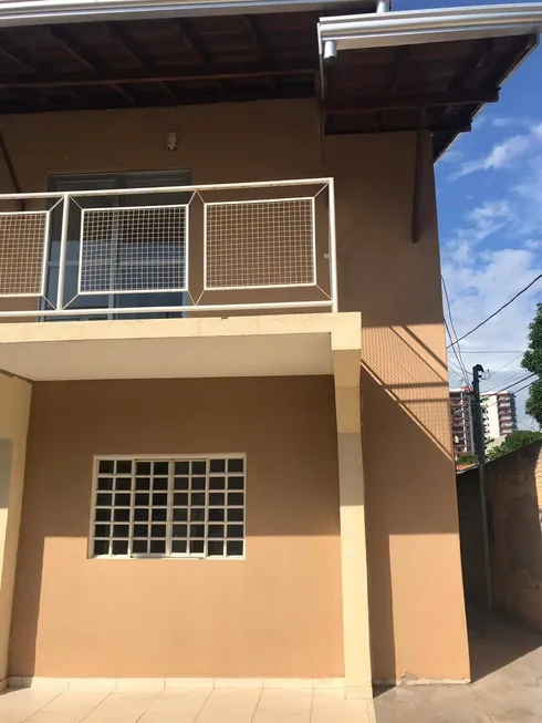 Foto 1 de Sobrado com 4 Quartos à venda, 160m² em Poção, Cuiabá