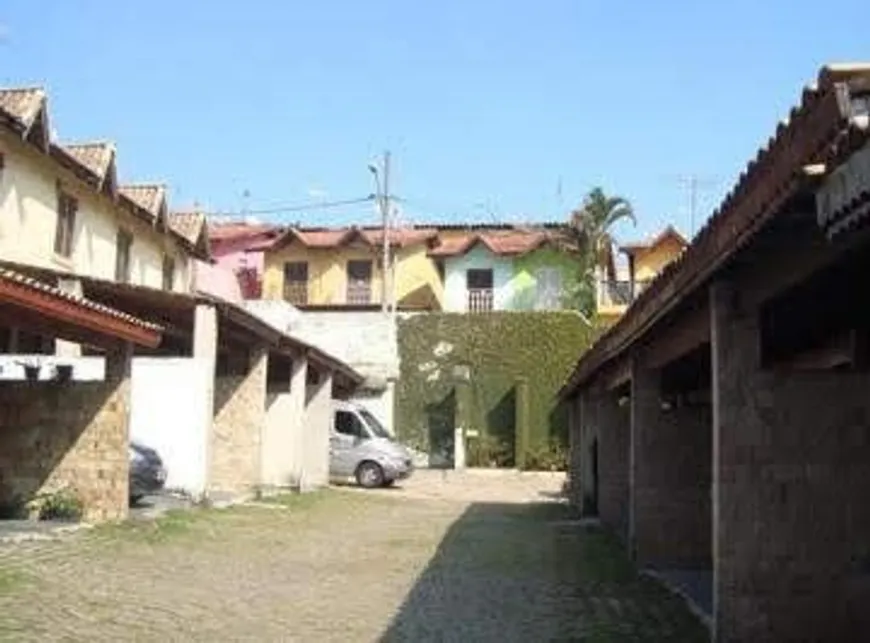 Foto 1 de Casa de Condomínio com 2 Quartos à venda, 74m² em VILA IASE, Taboão da Serra