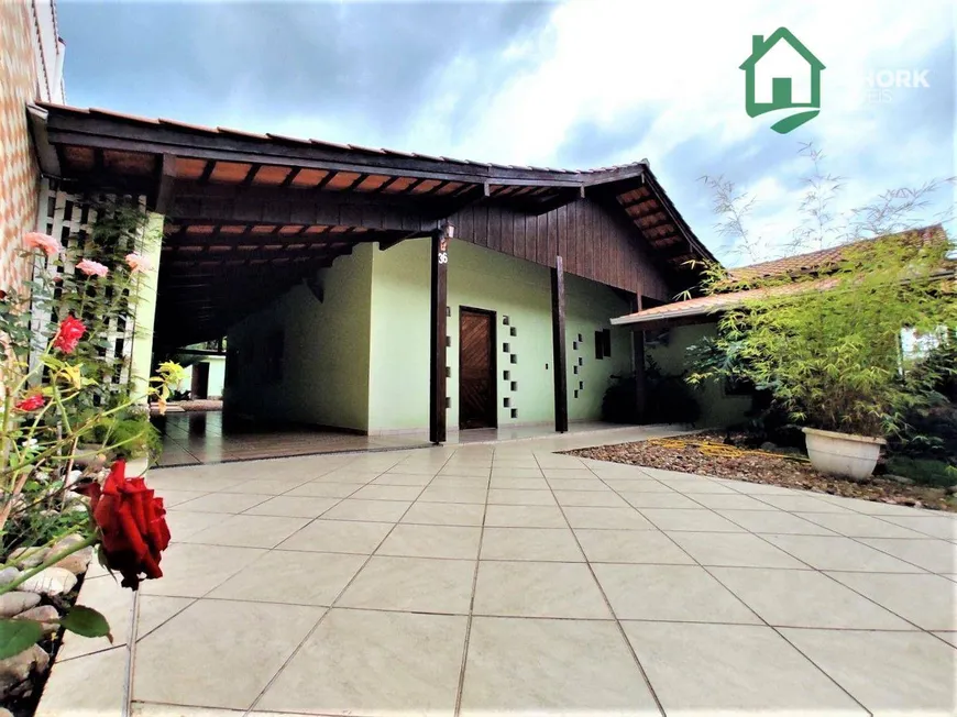 Foto 1 de Casa com 3 Quartos à venda, 257m² em Bela Vista, Gaspar