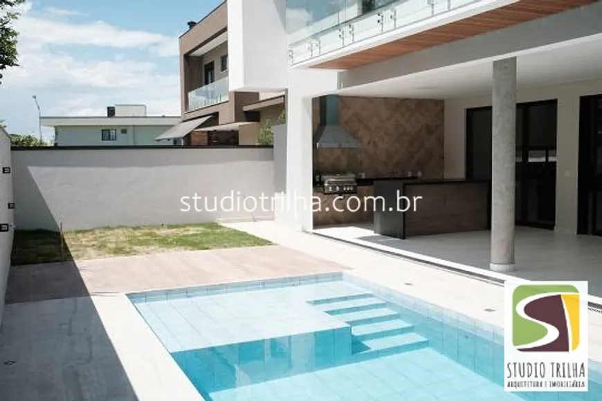 Foto 1 de Casa de Condomínio com 4 Quartos à venda, 502m² em Urbanova, São José dos Campos