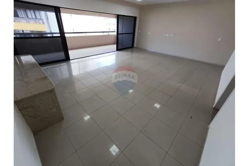 Foto 1 de Apartamento com 4 Quartos à venda, 156m² em Parnamirim, Recife