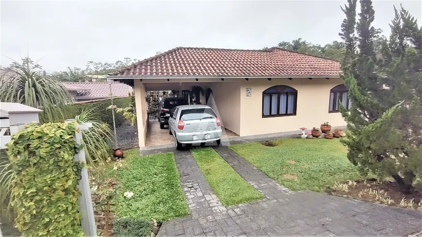 Foto 1 de Casa com 4 Quartos à venda, 150m² em Nova Brasília, Joinville