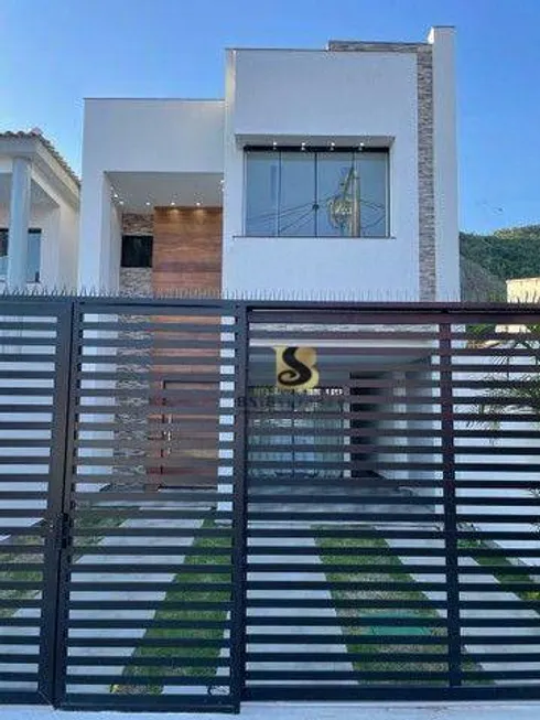 Foto 1 de Casa com 4 Quartos à venda, 200m² em Piratininga, Niterói