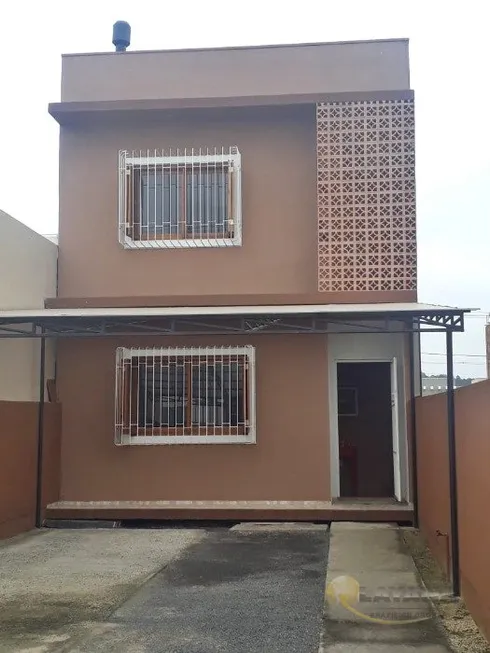 Foto 1 de Casa com 2 Quartos à venda, 130m² em Hípica, Porto Alegre