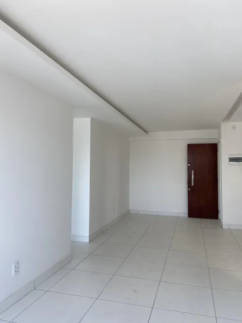 Foto 1 de Apartamento com 3 Quartos para alugar, 70m² em Piedade, Jaboatão dos Guararapes