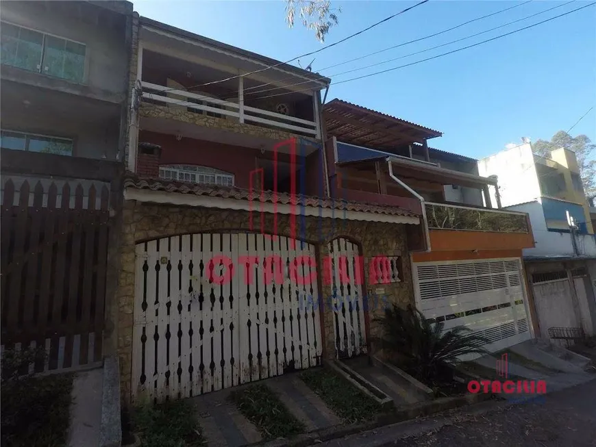 Foto 1 de Casa com 4 Quartos à venda, 200m² em Cooperativa, São Bernardo do Campo