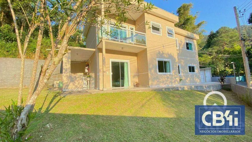 Foto 1 de Casa com 3 Quartos à venda, 155m² em Parque Dom João VI, Nova Friburgo