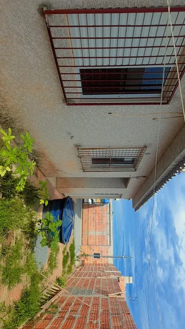 Foto 1 de Casa com 2 Quartos à venda, 55m² em Paiaguás, Várzea Grande