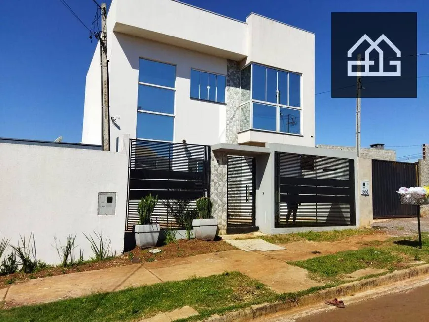 Foto 1 de Sobrado com 3 Quartos à venda, 140m² em Esmeralda, Cascavel