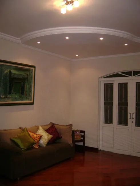 Foto 1 de Casa com 4 Quartos à venda, 600m² em Santa Cruz, Belo Horizonte