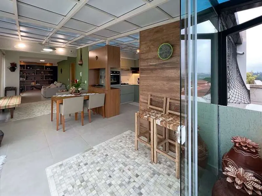 Foto 1 de Apartamento com 2 Quartos à venda, 97m² em Granja Viana, Cotia