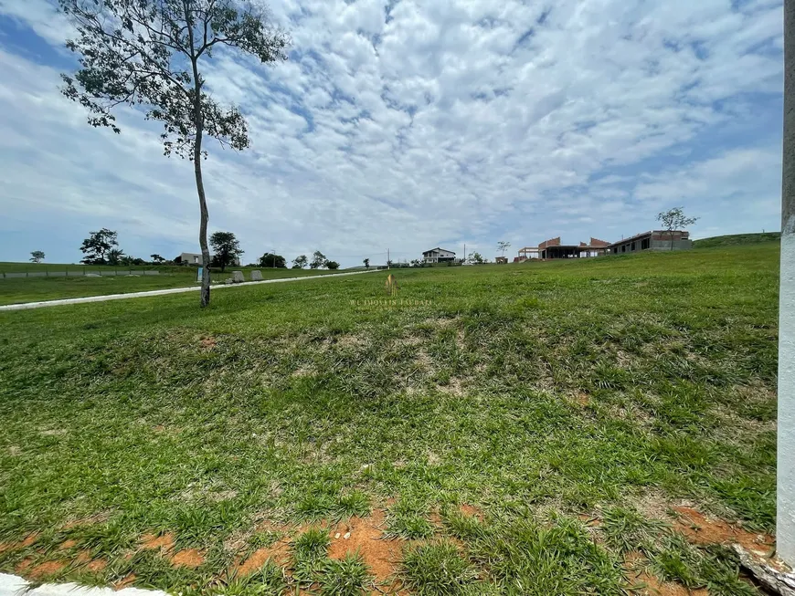 Foto 1 de Lote/Terreno à venda, 2085m² em Chácara São Félix, Taubaté