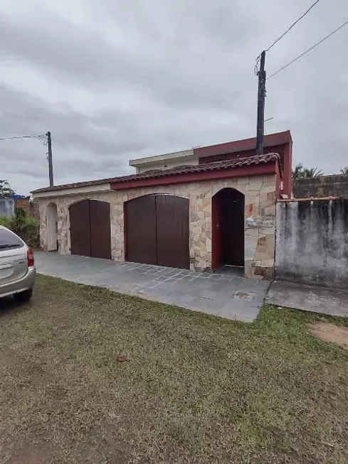 Foto 1 de Casa com 3 Quartos à venda, 124m² em Balneário Gaivota, Itanhaém