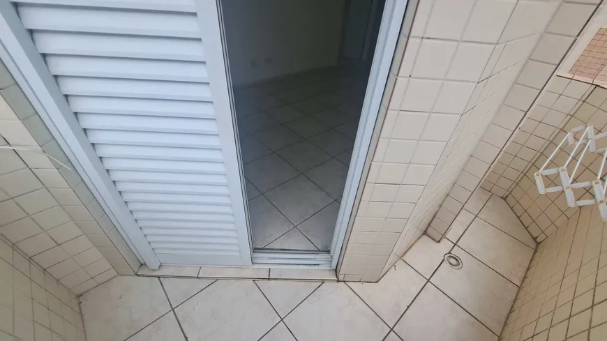 Foto 1 de Apartamento com 2 Quartos para alugar, 75m² em Vila Tupi, Praia Grande