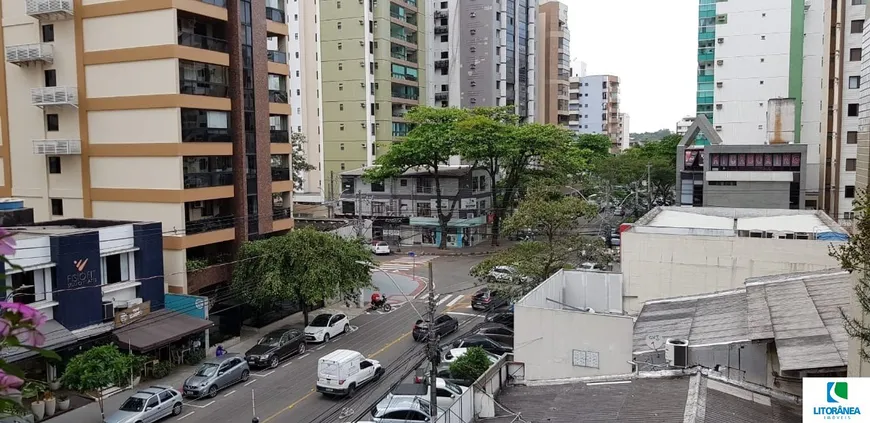 Foto 1 de Apartamento com 4 Quartos à venda, 202m² em Praia do Canto, Vitória