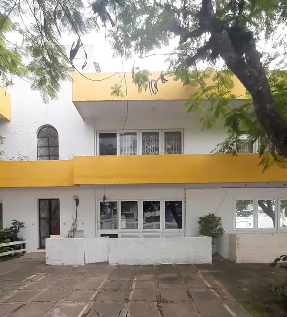 Foto 1 de Casa de Condomínio com 1 Quarto à venda, 53m² em Portinho, Cabo Frio