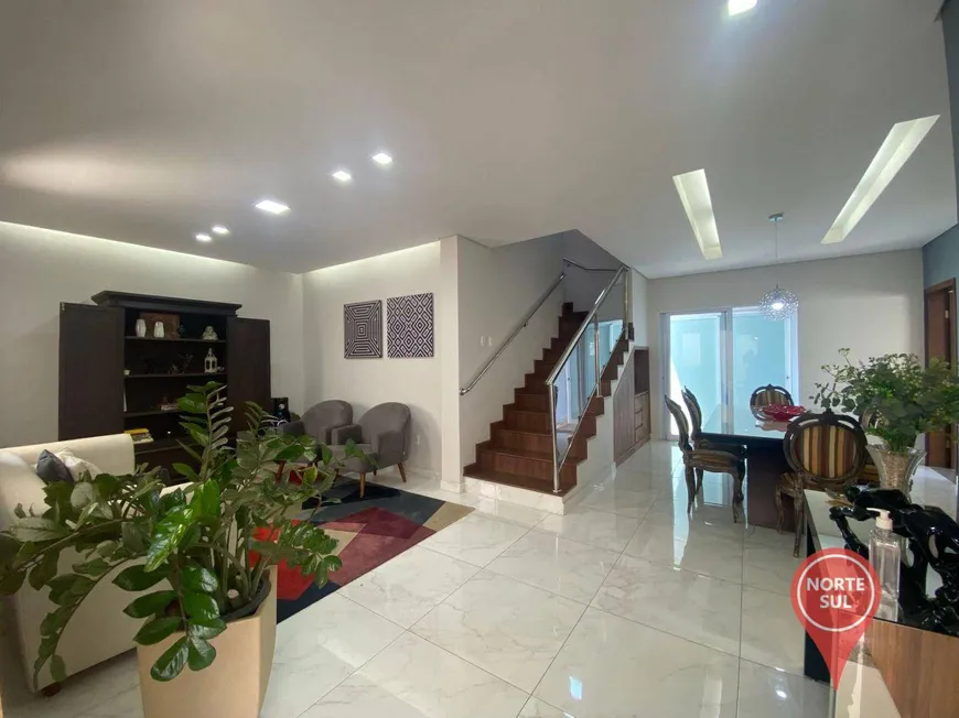 Foto 1 de Casa com 3 Quartos à venda, 264m² em Jota, Brumadinho