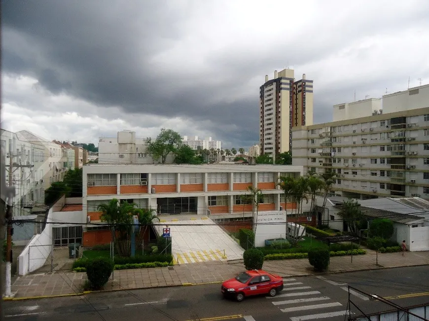 Foto 1 de Apartamento com 2 Quartos à venda, 59m² em Santana, Porto Alegre