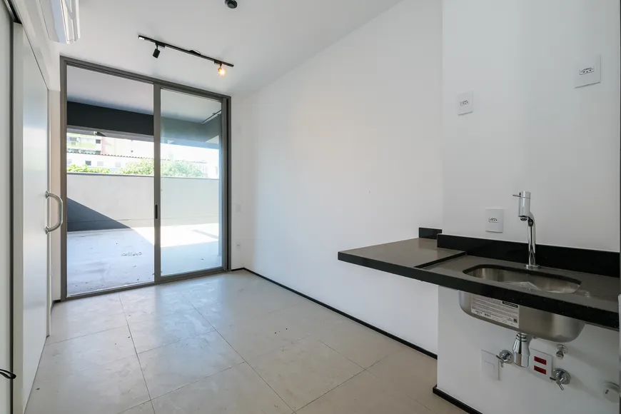 Foto 1 de Apartamento com 1 Quarto para venda ou aluguel, 80m² em Perdizes, São Paulo