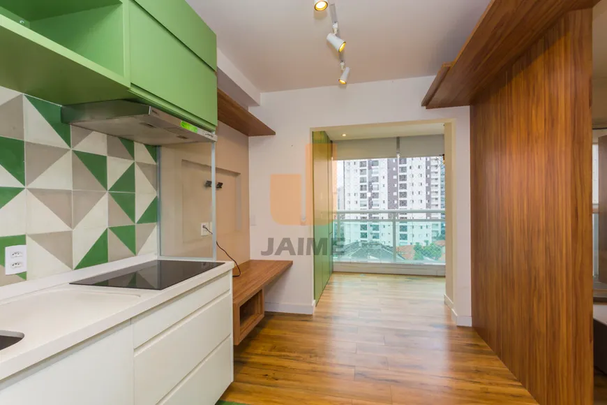 Foto 1 de Apartamento com 1 Quarto à venda, 33m² em Barra Funda, São Paulo