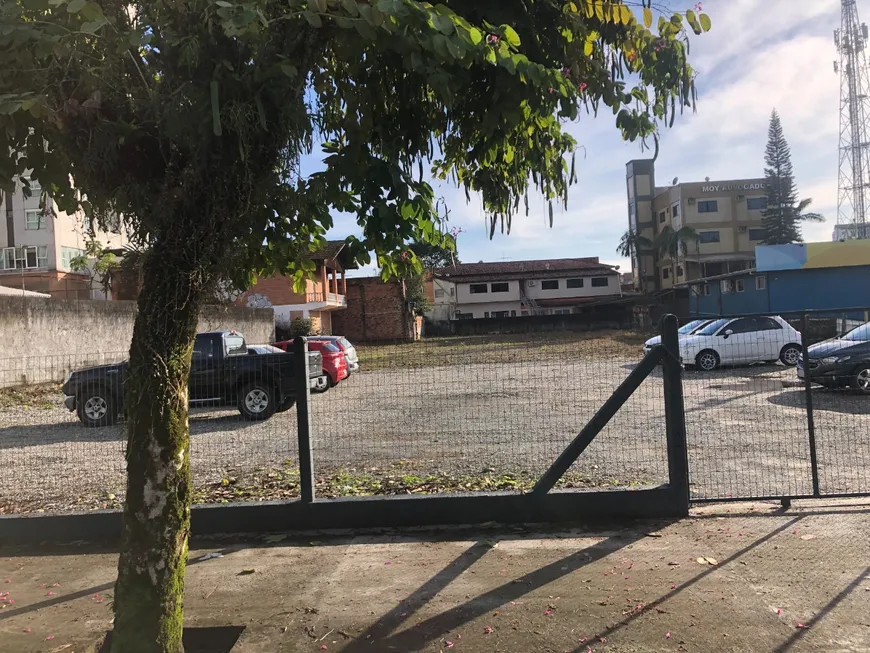 Foto 1 de Lote/Terreno à venda em América, Joinville