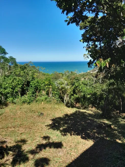 Foto 1 de Lote/Terreno à venda, 3717m² em Praia da Ferrugem, Garopaba