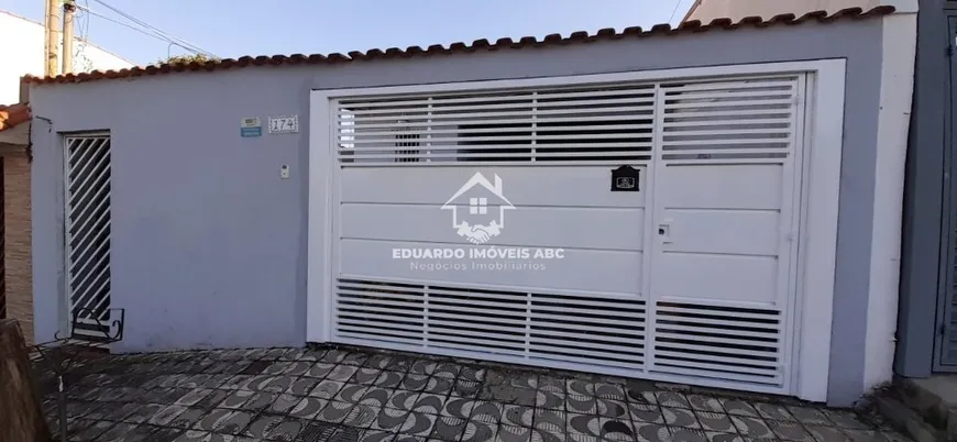 Foto 1 de Casa com 3 Quartos à venda, 240m² em Vila Lucinda, Santo André