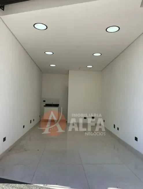 Foto 1 de Sala Comercial com 1 Quarto para alugar, 28m² em Jardim Sabiá, Cotia