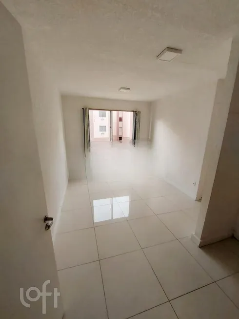 Foto 1 de Apartamento com 2 Quartos à venda, 40m² em Hípica, Porto Alegre