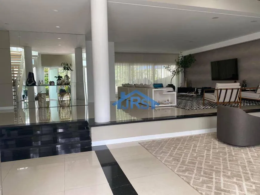 Foto 1 de Casa de Condomínio com 5 Quartos à venda, 620m² em Alphaville, Santana de Parnaíba