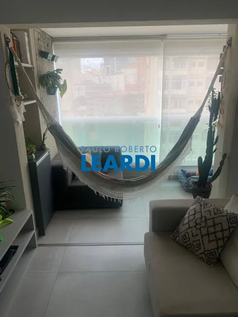 Foto 1 de Apartamento com 1 Quarto à venda, 41m² em Higienópolis, São Paulo