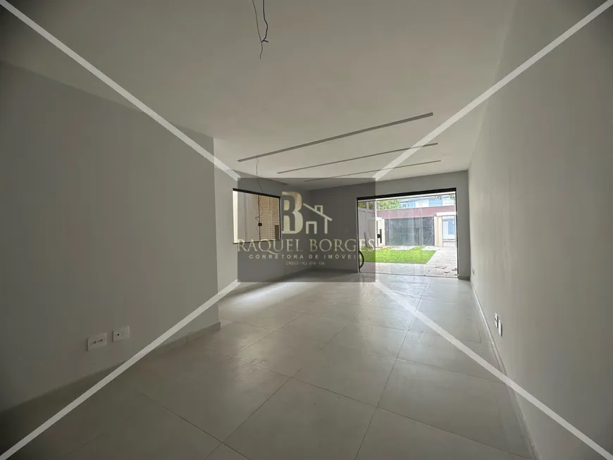 Foto 1 de Casa de Condomínio com 4 Quartos à venda, 180m² em Freguesia- Jacarepaguá, Rio de Janeiro