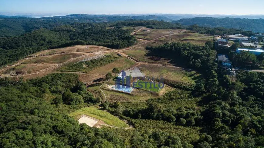 Foto 1 de Lote/Terreno à venda, 616m² em São Giácomo, Caxias do Sul
