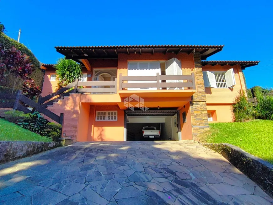 Foto 1 de Casa com 4 Quartos à venda, 400m² em Jardim Isabel, Porto Alegre