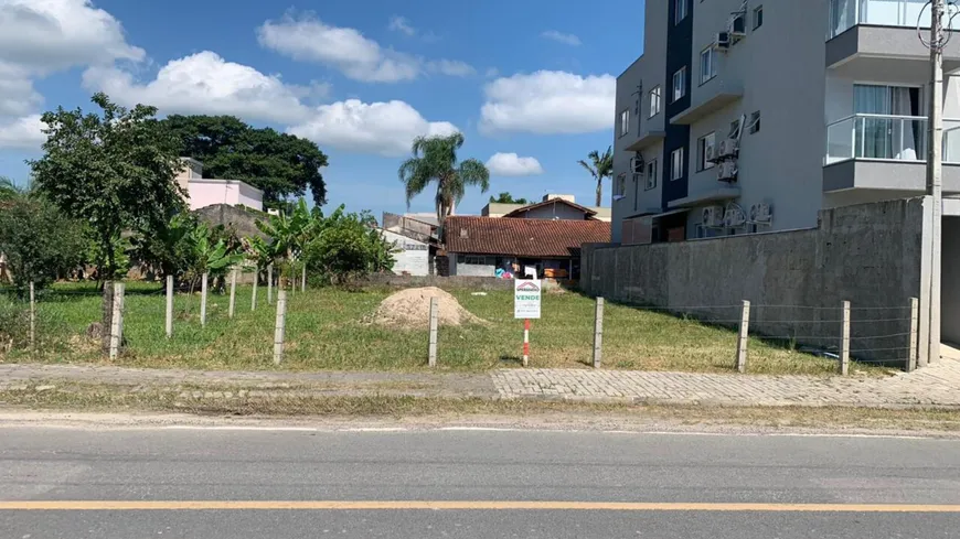 Foto 1 de Lote/Terreno à venda, 313m² em Paese, Itapoá