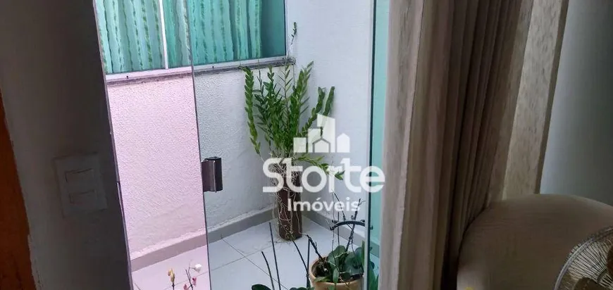 Foto 1 de Casa de Condomínio com 3 Quartos à venda, 106m² em Alto Umuarama, Uberlândia