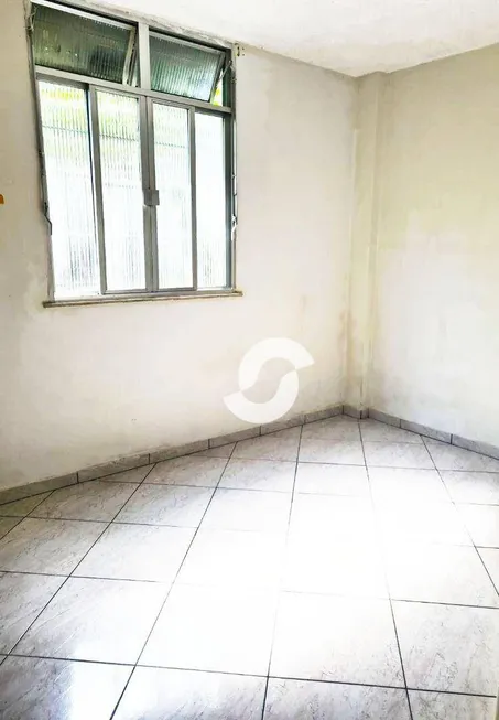 Foto 1 de Apartamento com 2 Quartos à venda, 43m² em Alcântara, São Gonçalo