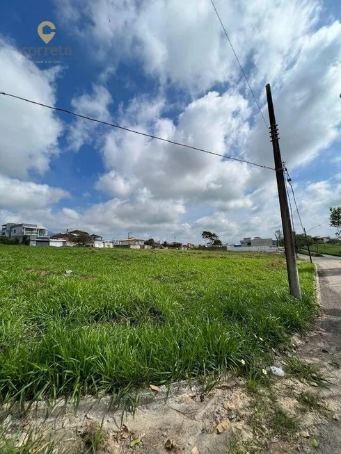 Foto 1 de Lote/Terreno à venda, 360m² em Maria Turri, Rio das Ostras