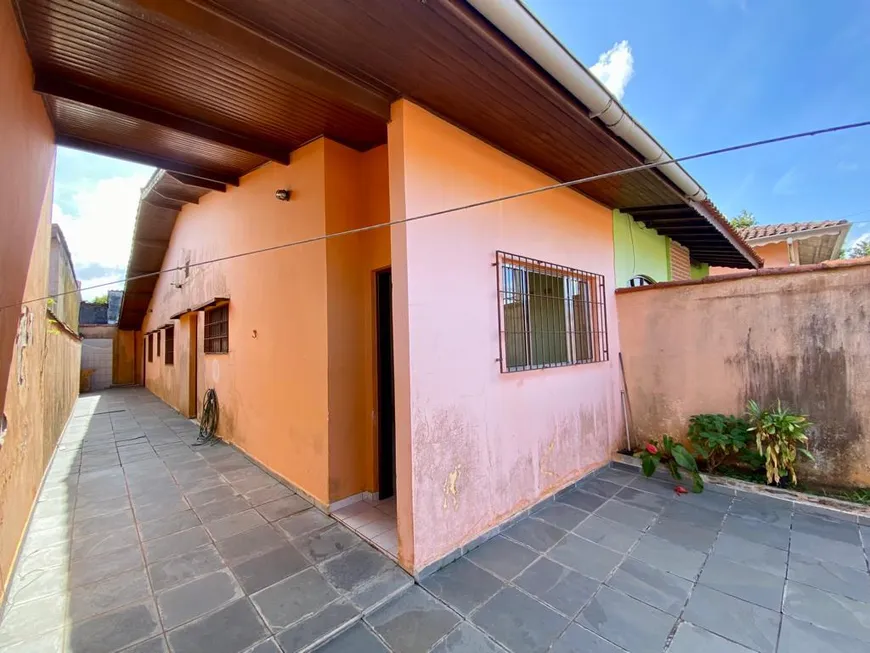 Foto 1 de Casa com 2 Quartos à venda, 74m² em Belas Artes, Itanhaém