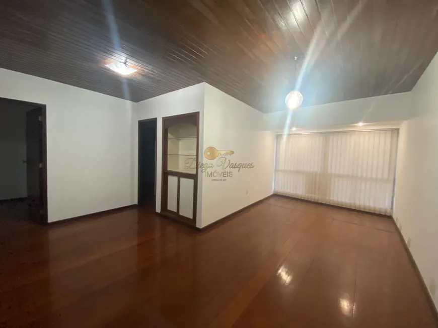 Foto 1 de Apartamento com 6 Quartos à venda, 350m² em São Pedro, Teresópolis