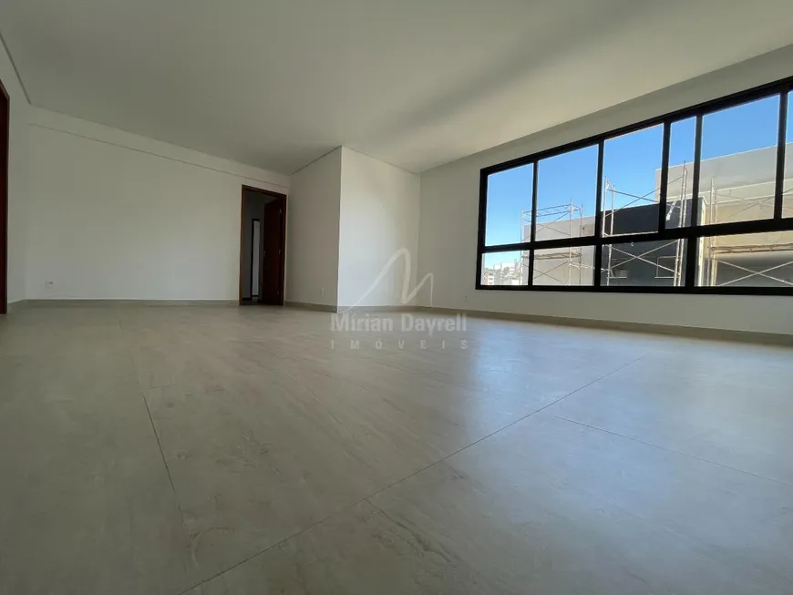 Foto 1 de Apartamento com 4 Quartos à venda, 135m² em Serra, Belo Horizonte