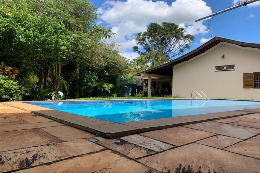 Foto 1 de Casa com 4 Quartos para alugar, 423m² em Parque São Quirino, Campinas