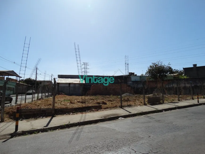 Foto 1 de Lote/Terreno à venda, 555m² em Industrial São Luiz, Betim